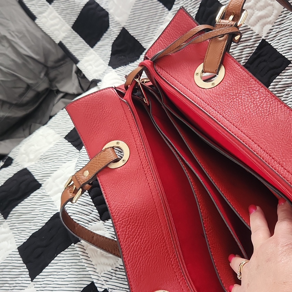 Purse - Picture 4 of 5